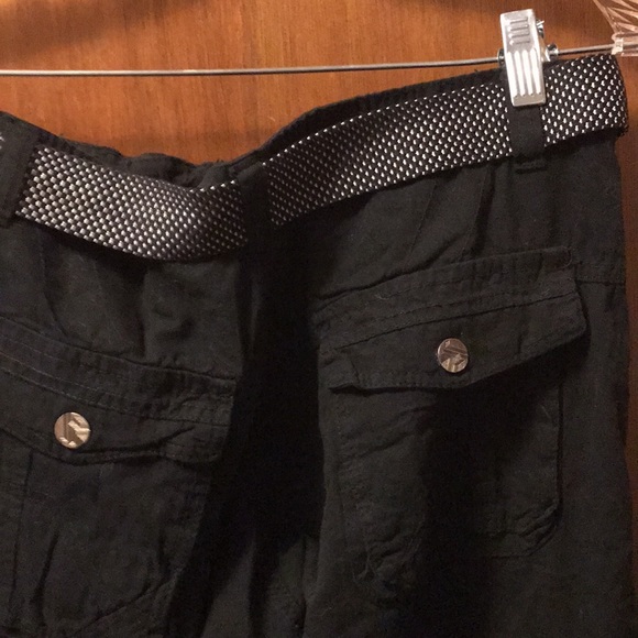 Shorts - Picture 5 of 6